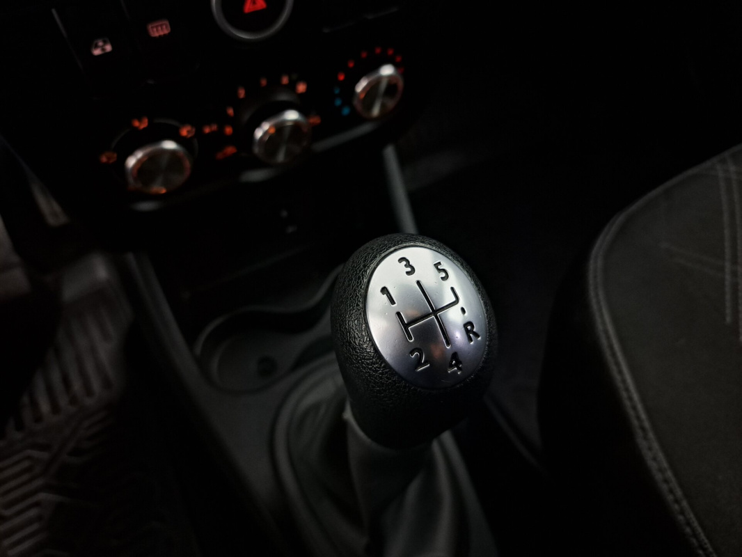 Lada (ВАЗ) Largus