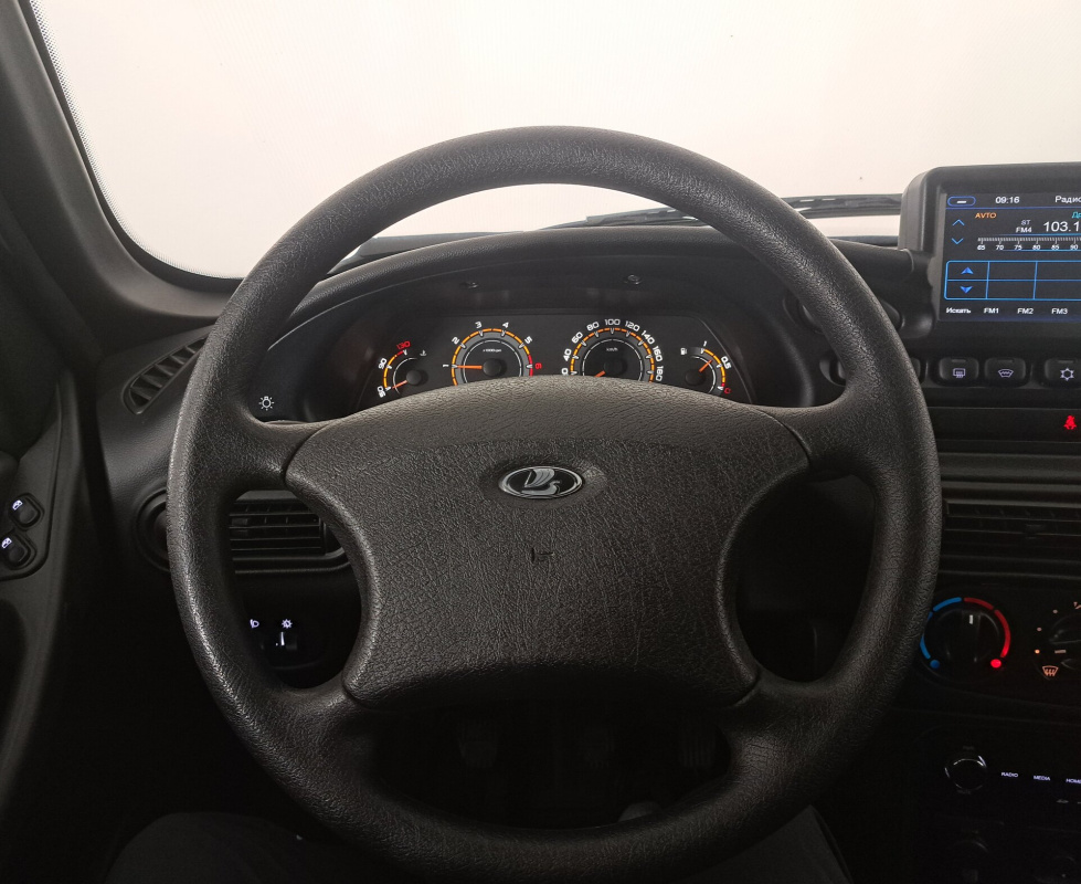 Lada (ВАЗ) Niva Travel