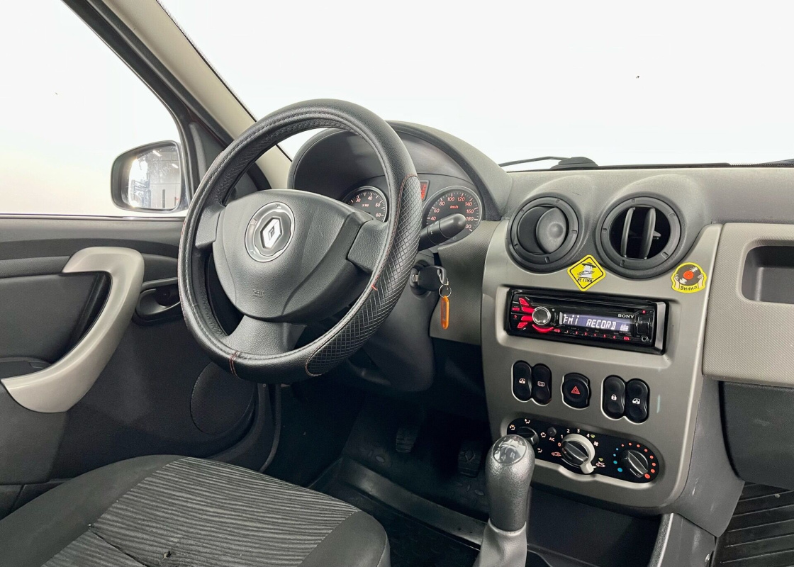 Renault Logan