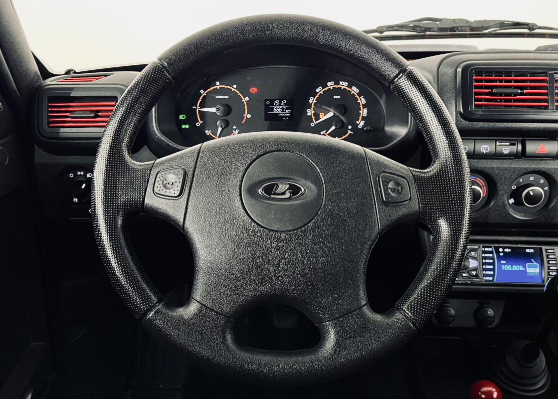 Lada (ВАЗ) Niva Legend