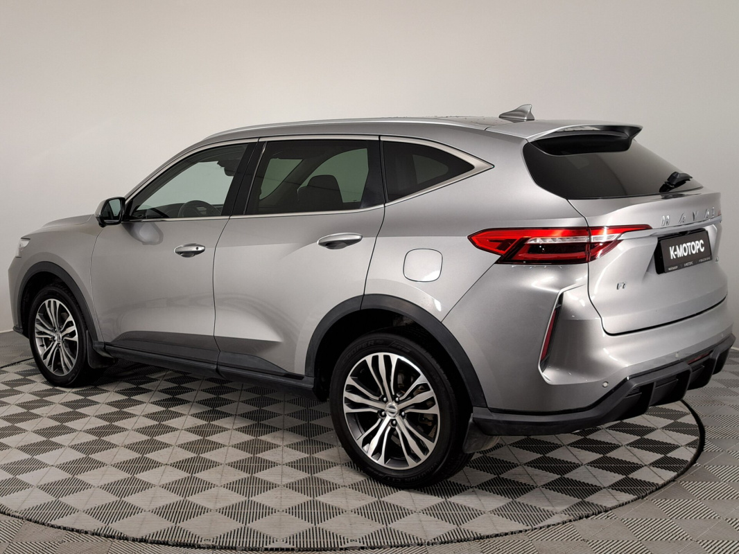 Haval F7