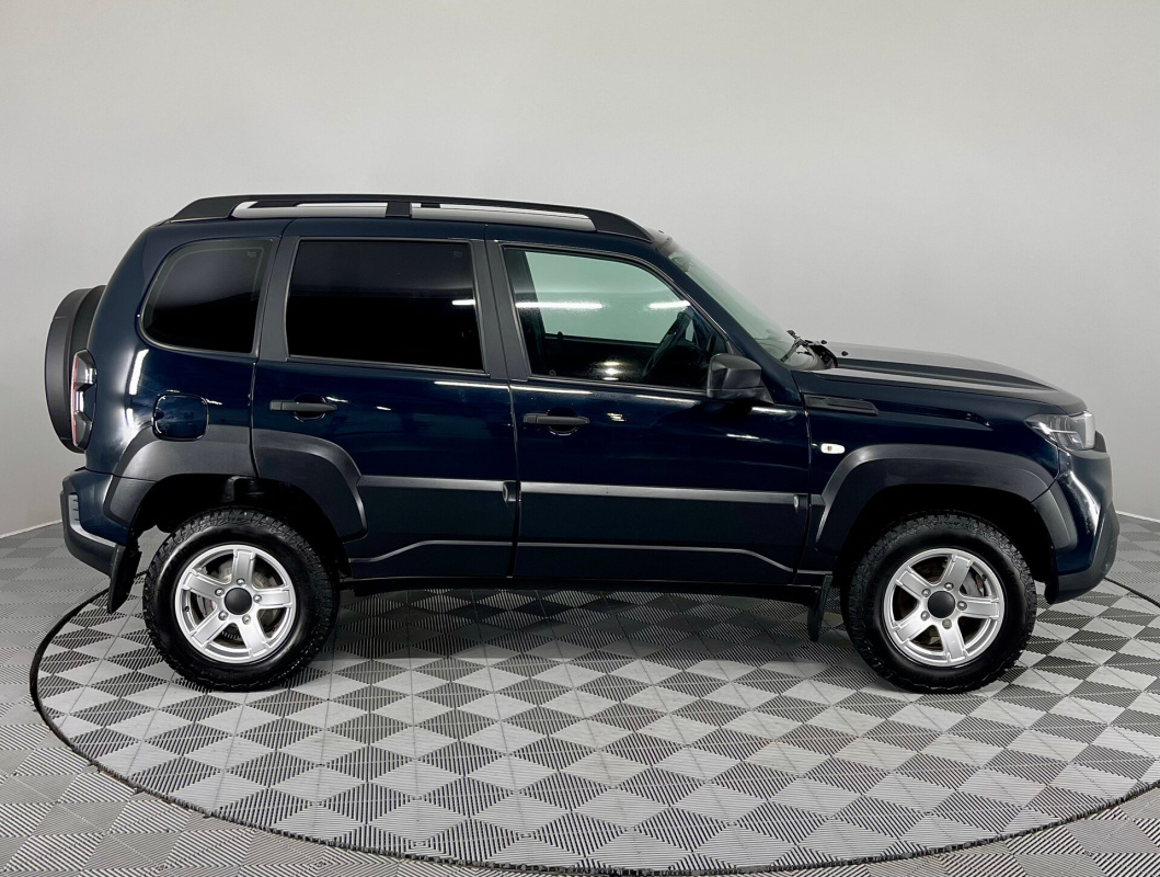 Lada (ВАЗ) Niva Travel