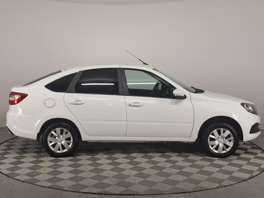 Lada (ВАЗ) Granta