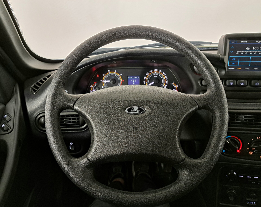 Lada (ВАЗ) Niva Travel