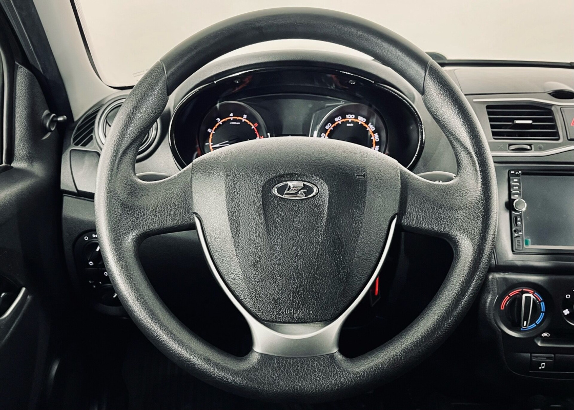 Lada (ВАЗ) Granta