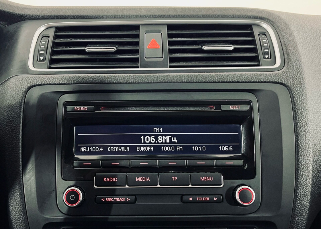 Volkswagen Jetta