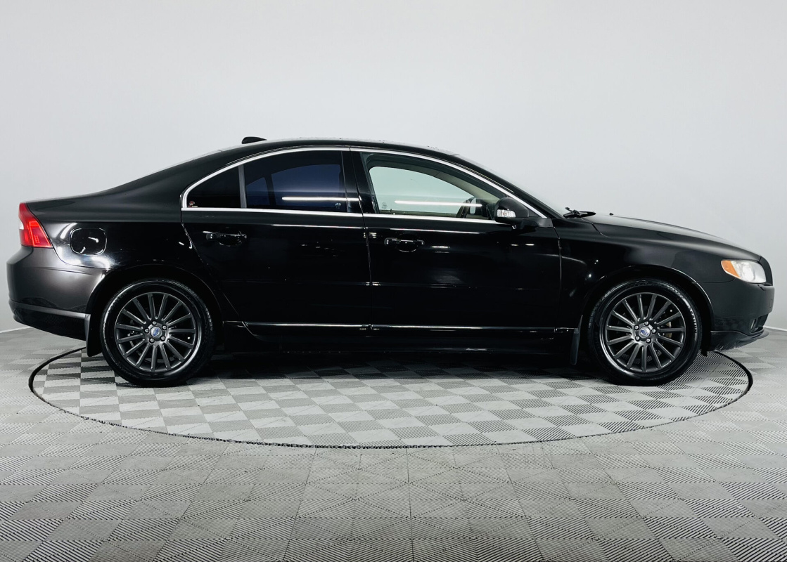 Volvo S80