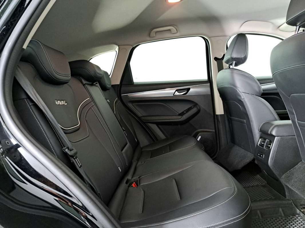 Haval Jolion