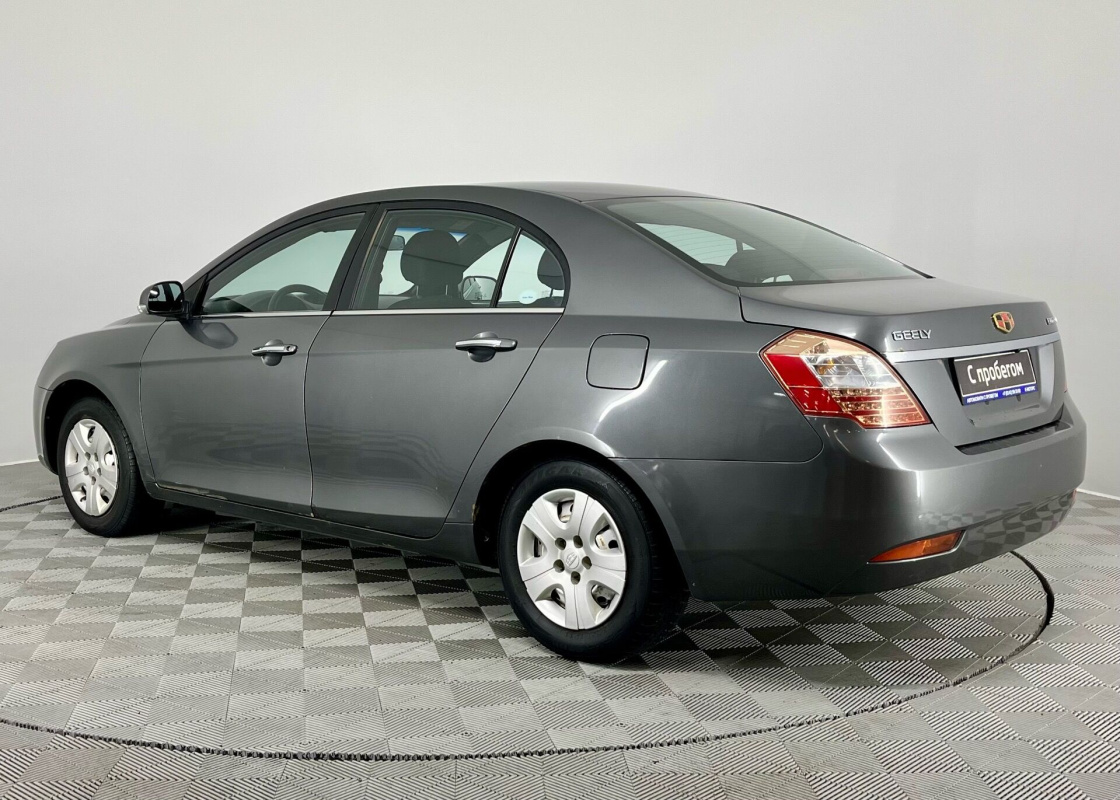Geely Emgrand EC7