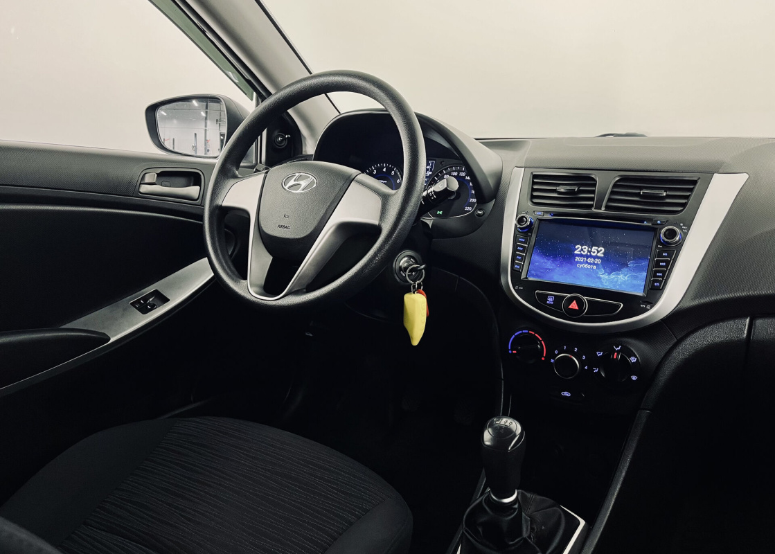 Hyundai Solaris