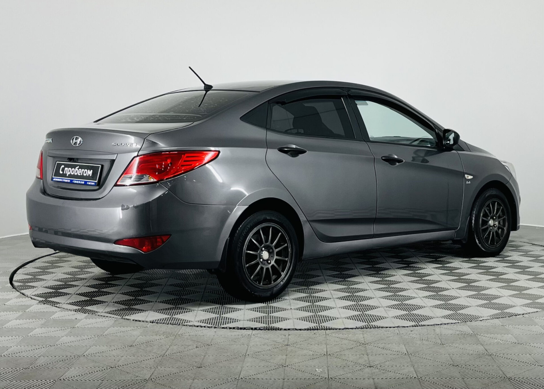 Hyundai Solaris