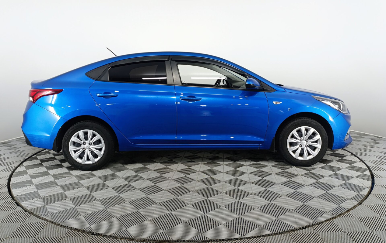 Hyundai Solaris