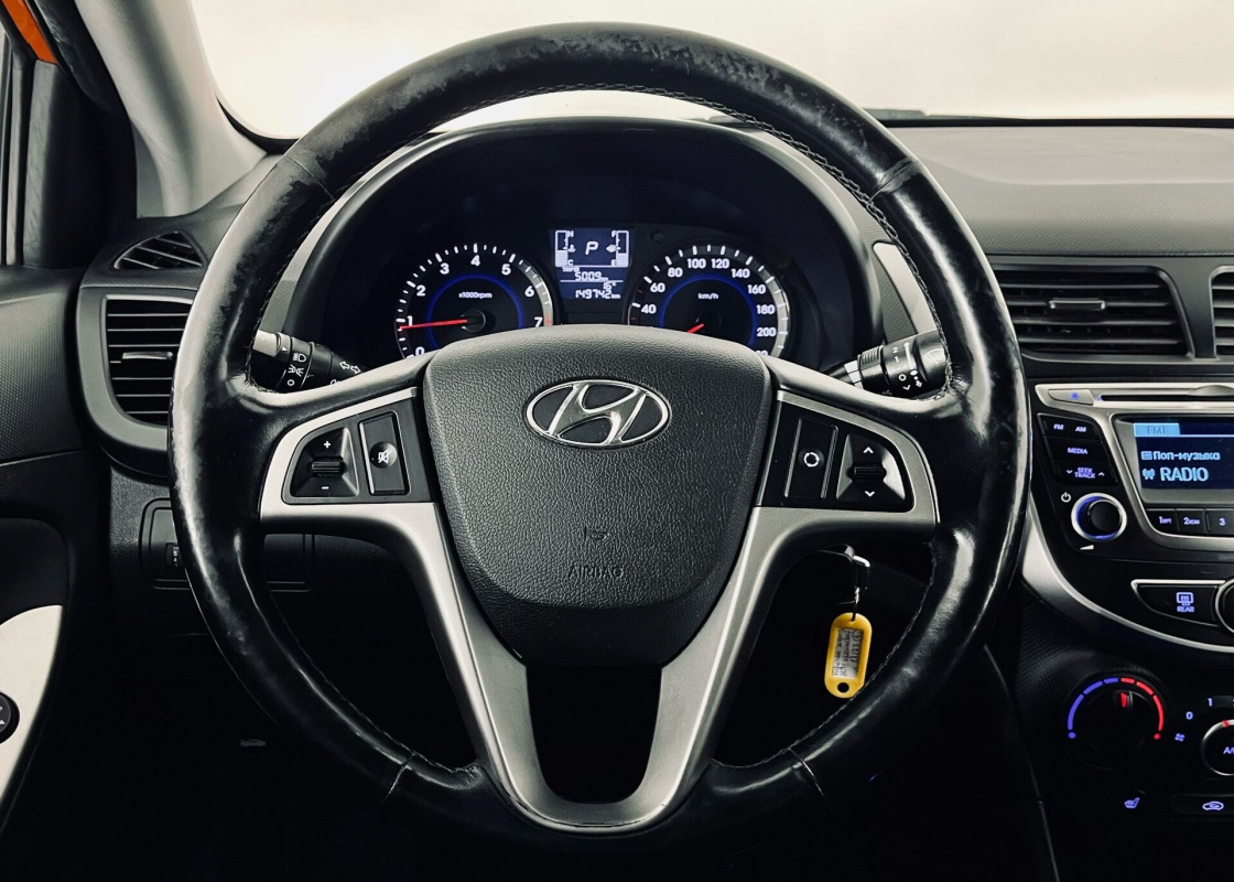 Hyundai Solaris