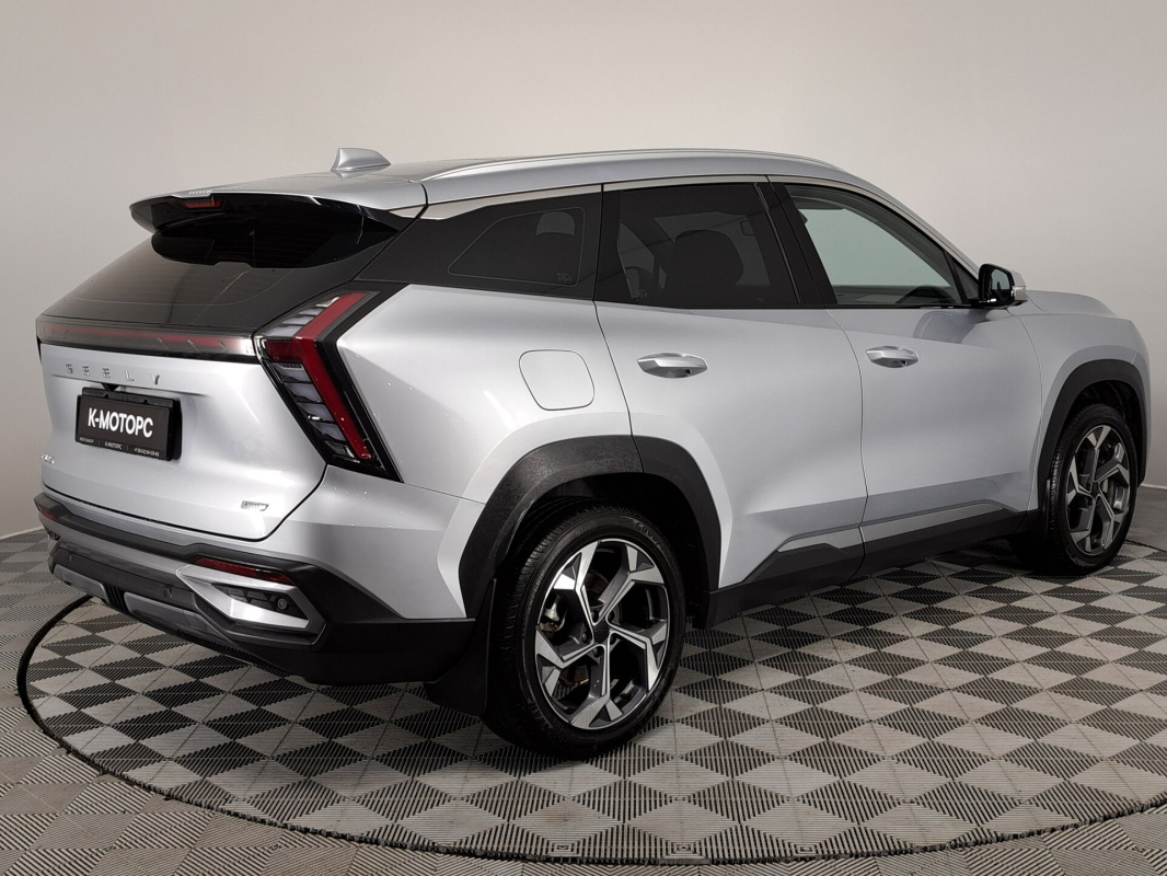 Geely Atlas