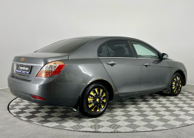 Geely Emgrand EC7