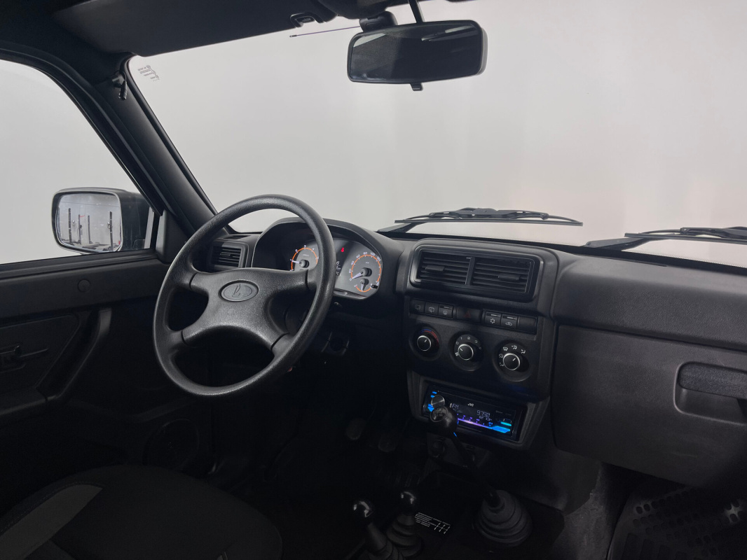 Lada (ВАЗ) Niva Legend
