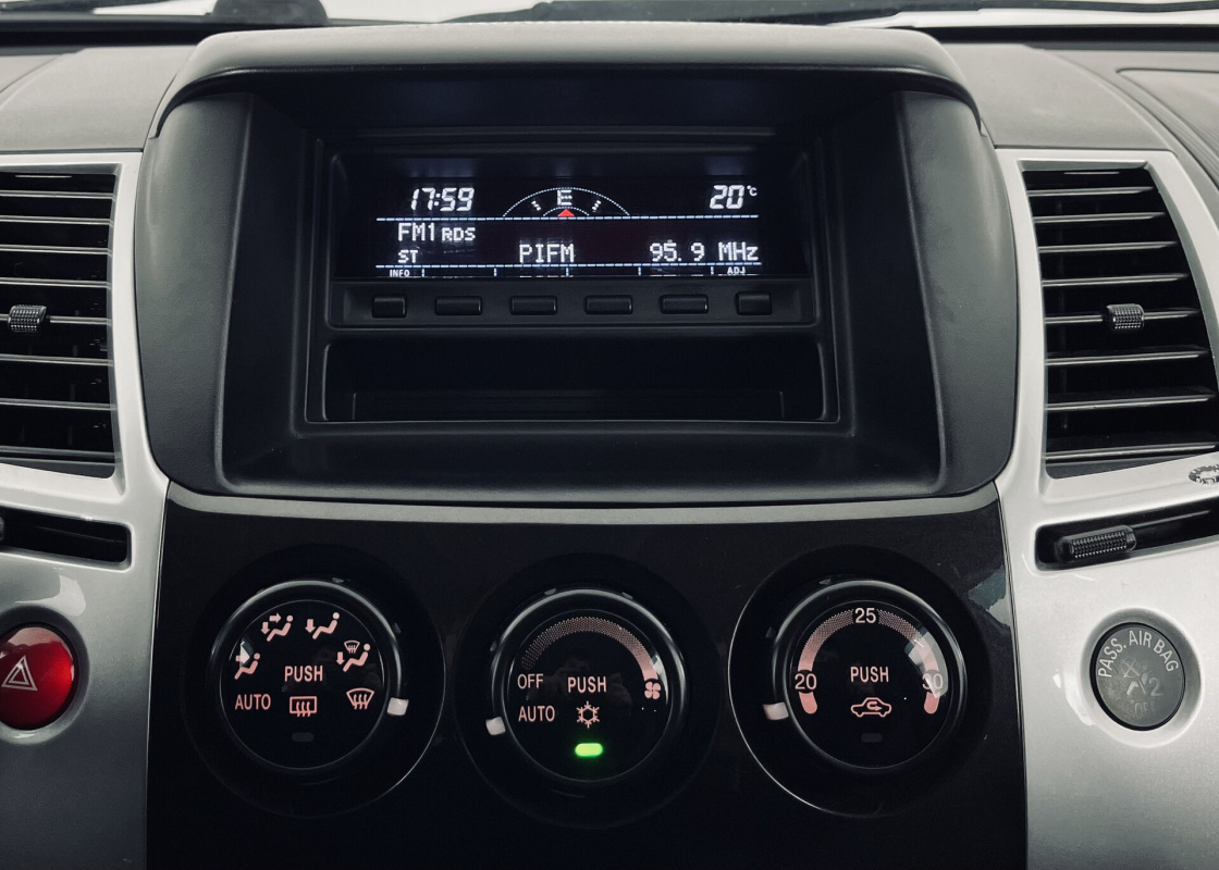 Mitsubishi Pajero Sport