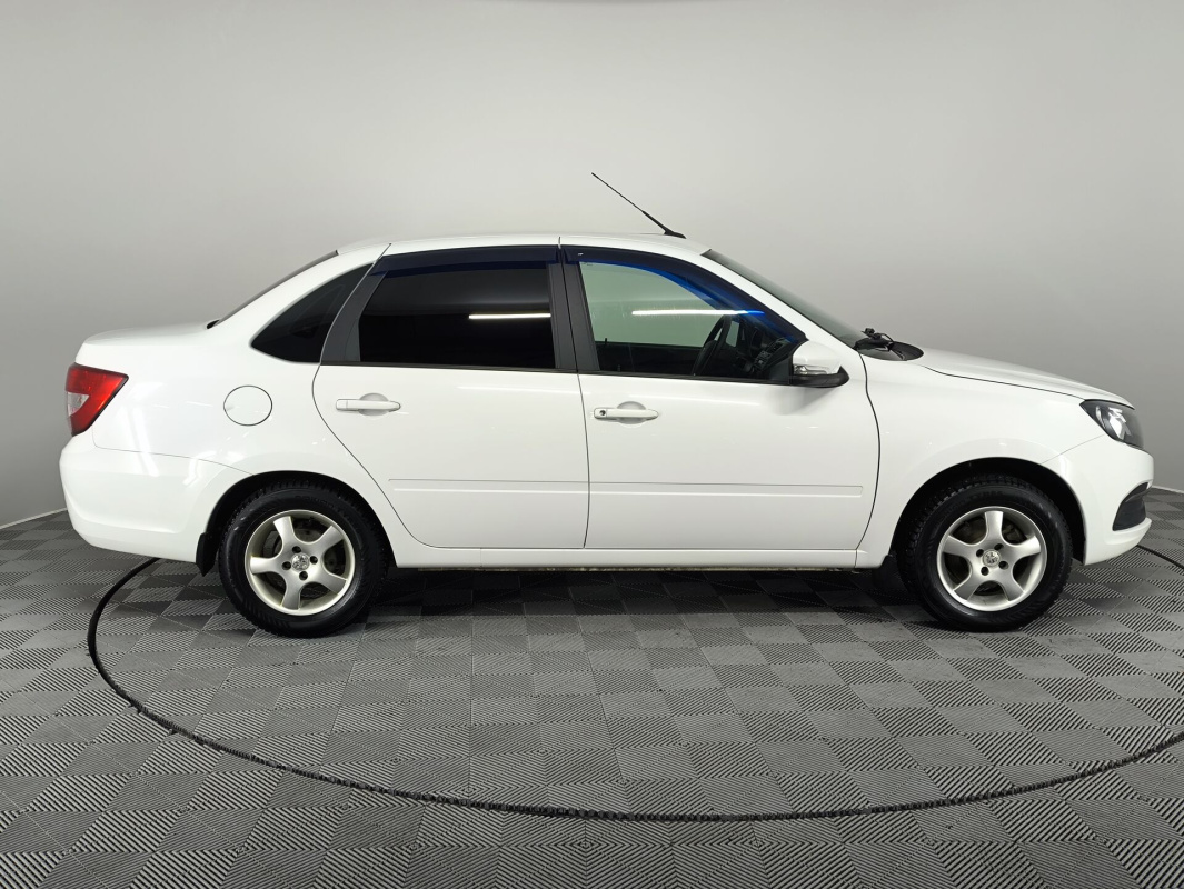 Lada (ВАЗ) Granta