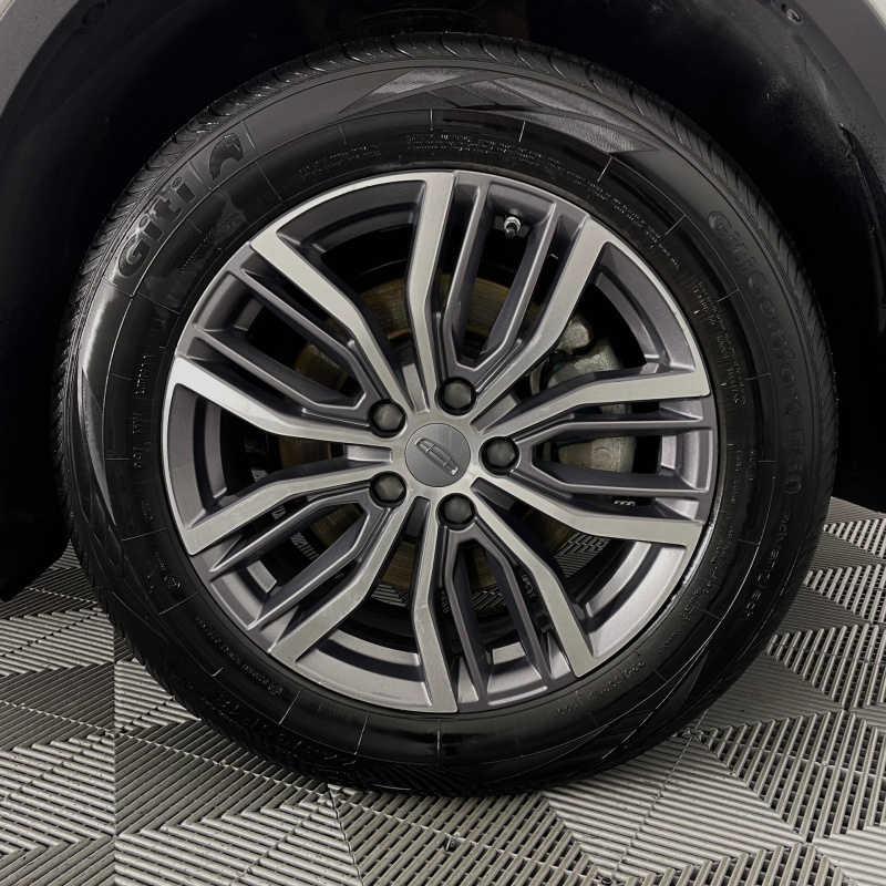 Geely Atlas Pro