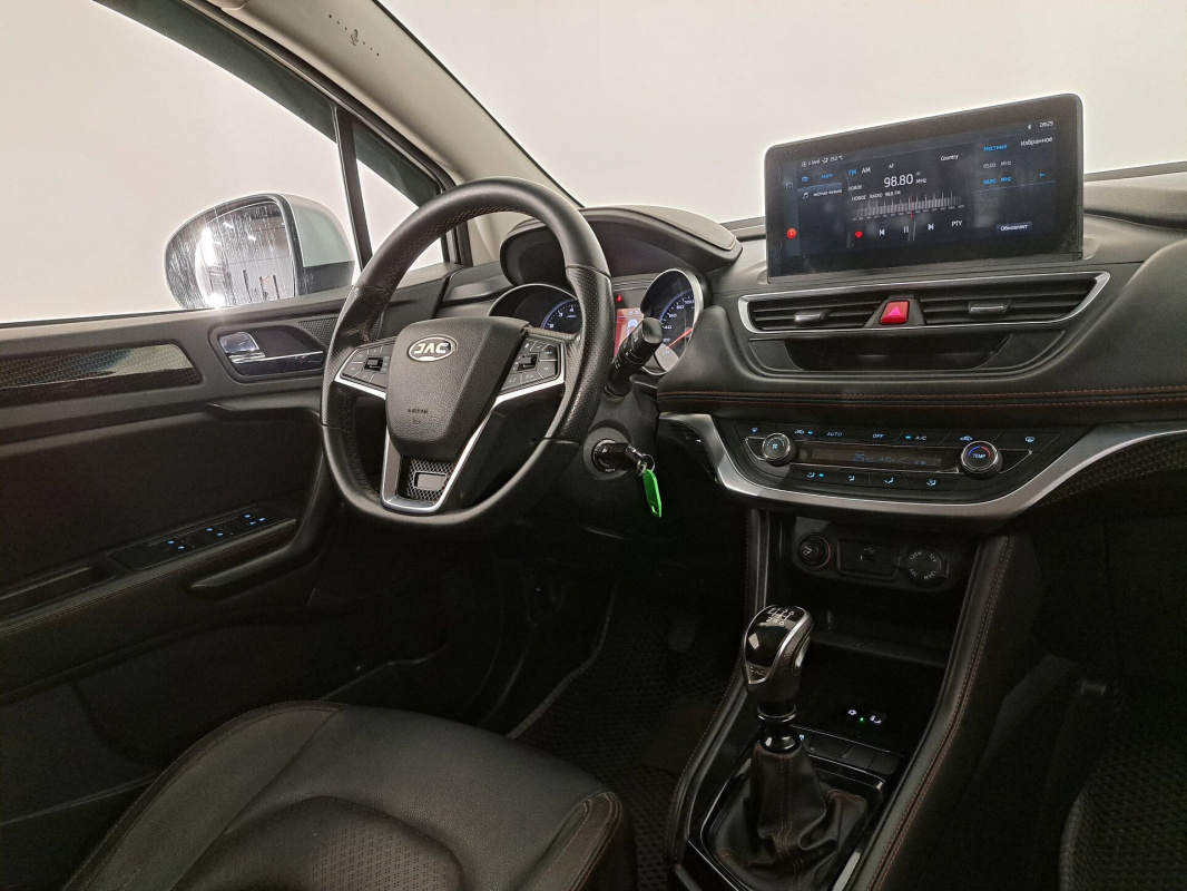 JAC JS3