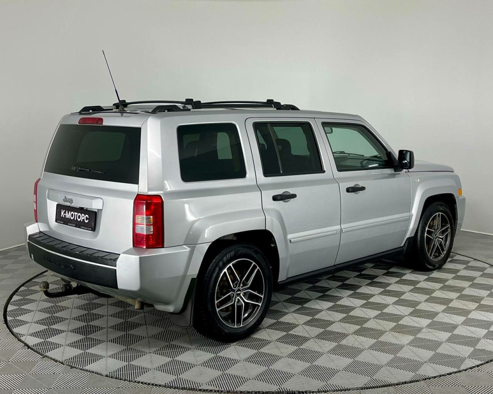 Jeep Liberty (Patriot)