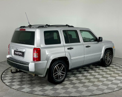 Jeep Liberty (Patriot)
