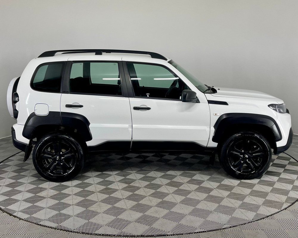 Lada (ВАЗ) Niva Travel