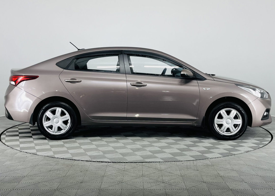 Hyundai Solaris