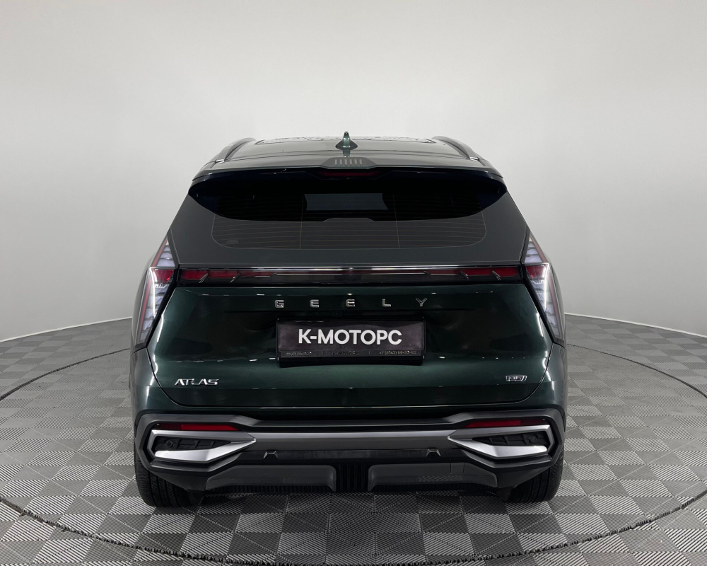 Geely Atlas