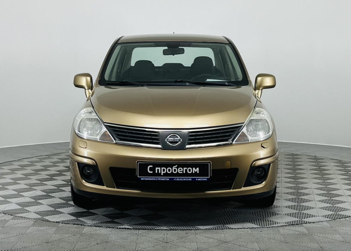 Nissan Tiida