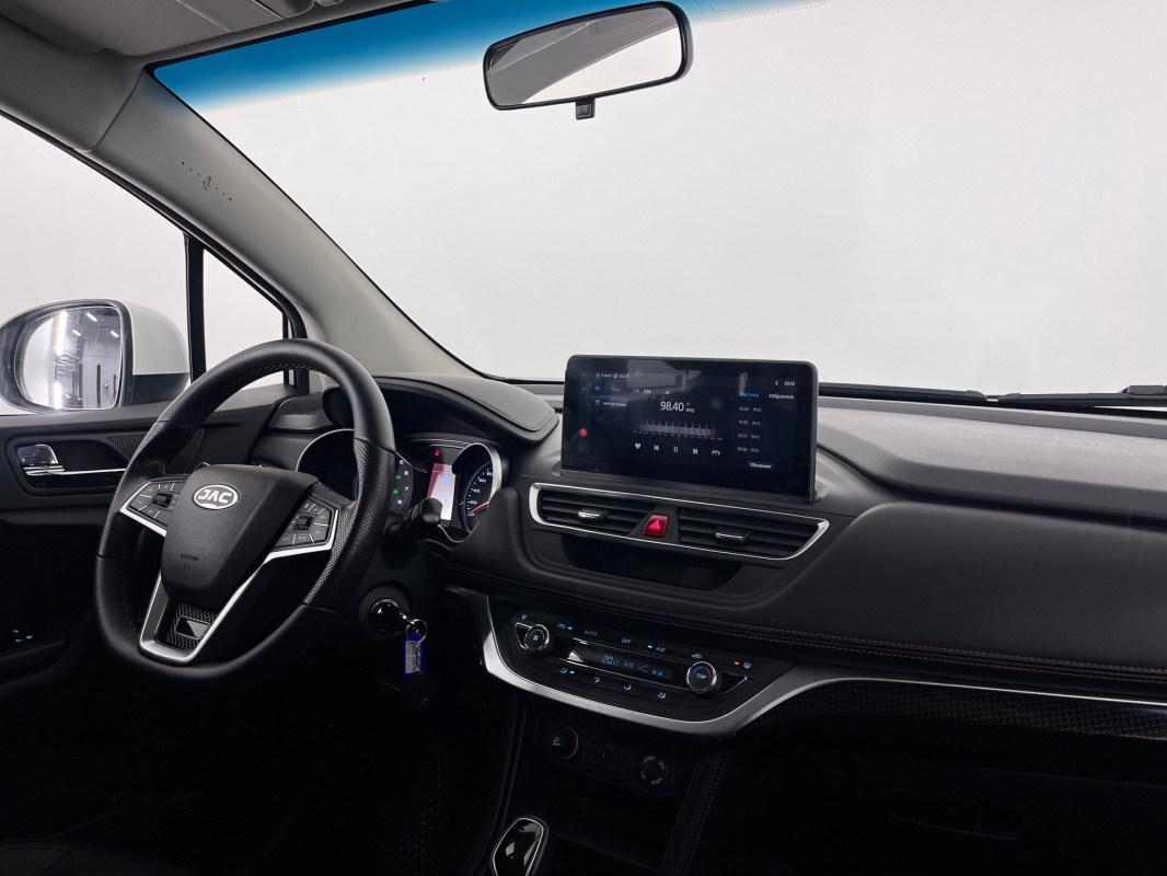 JAC JS3