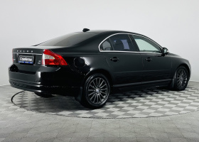 Volvo S80