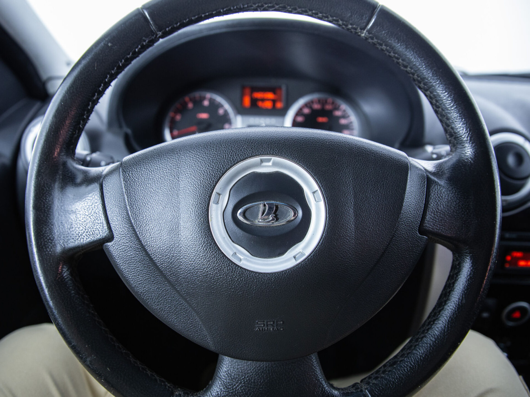 Lada (ВАЗ) Largus