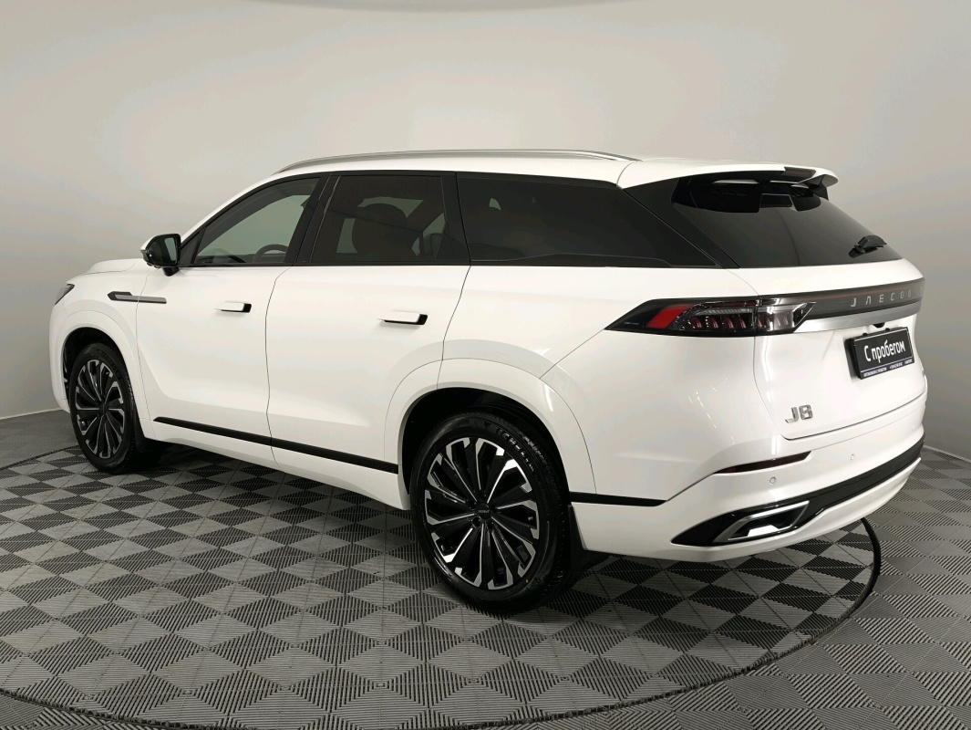 Jaecoo J8