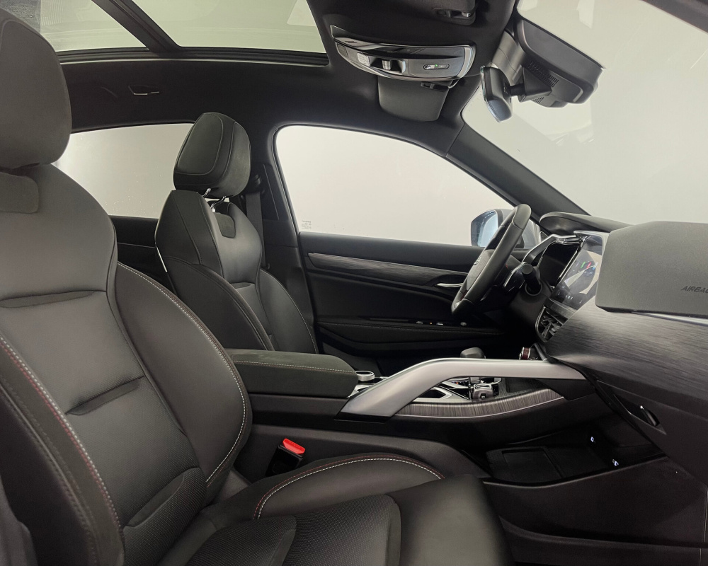 Geely Tugella