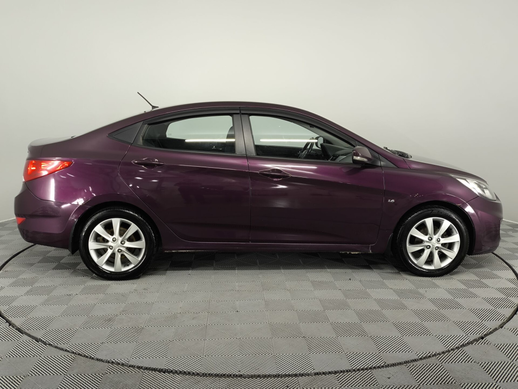 Hyundai Solaris