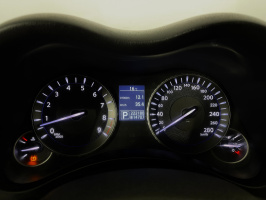 Infiniti M