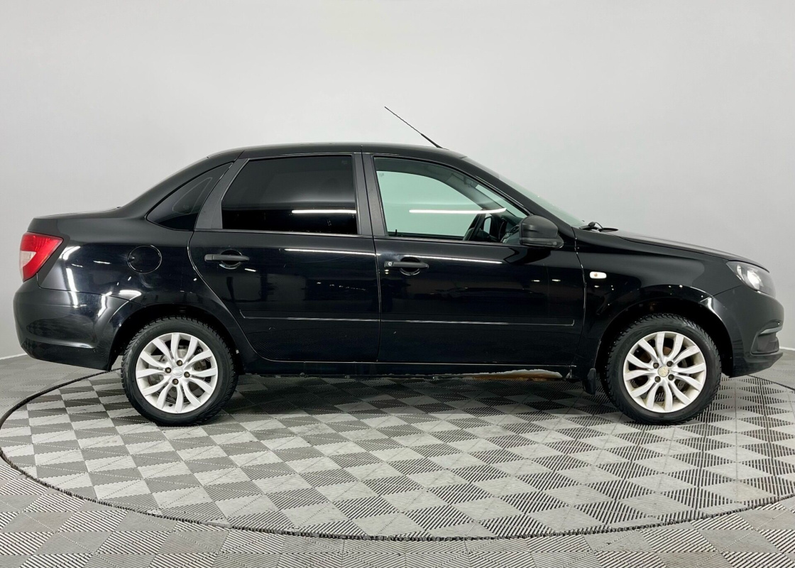 Lada (ВАЗ) Granta