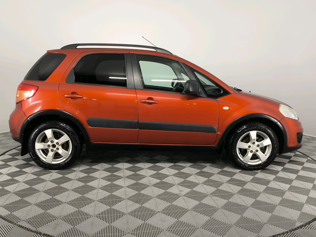 Suzuki SX4