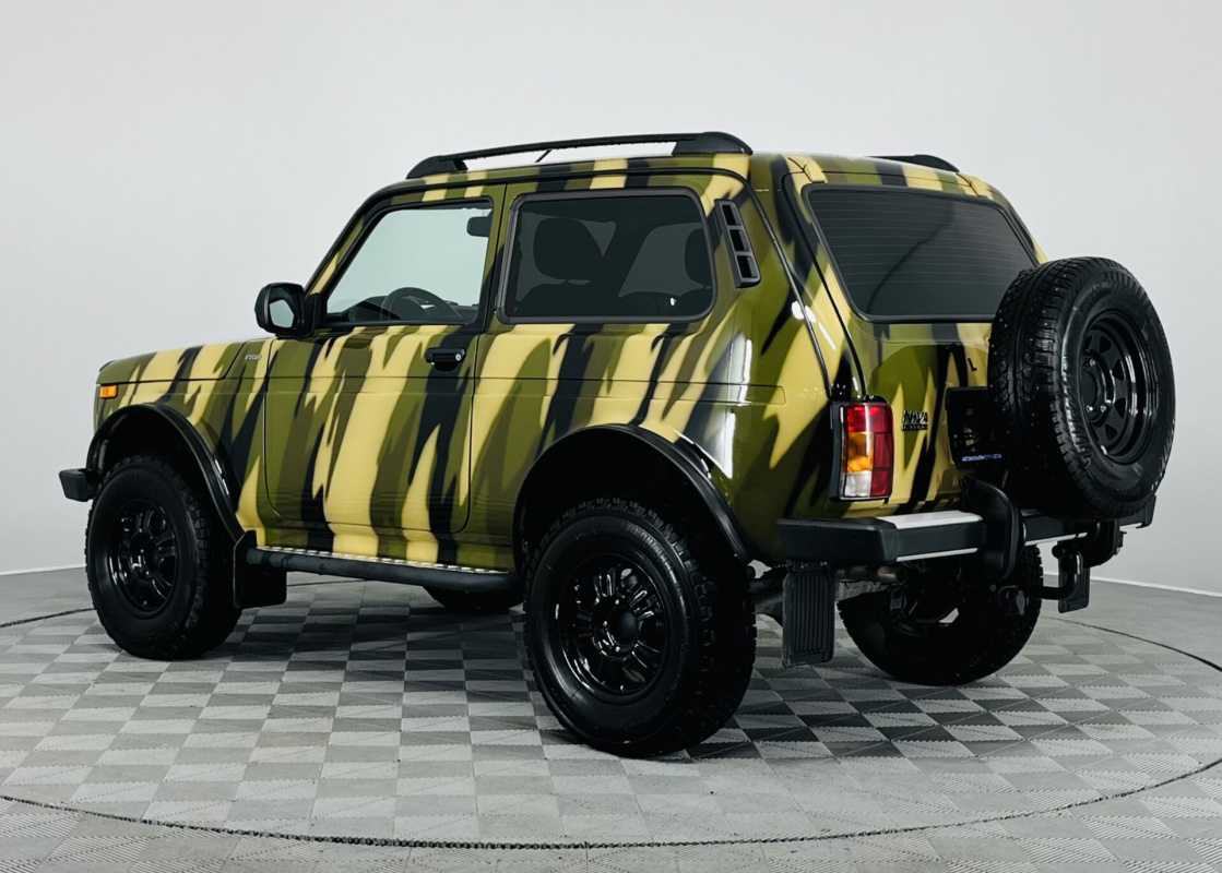 Lada (ВАЗ) Niva Legend