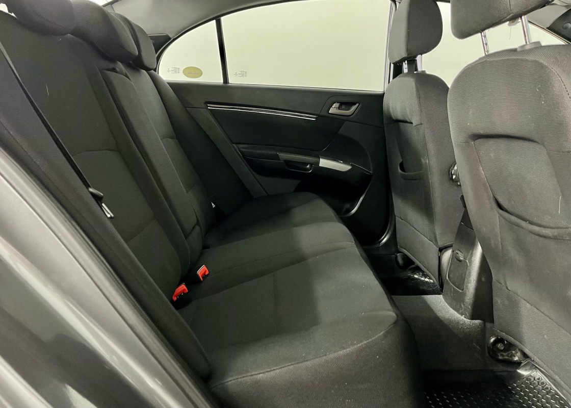 Geely Emgrand EC7
