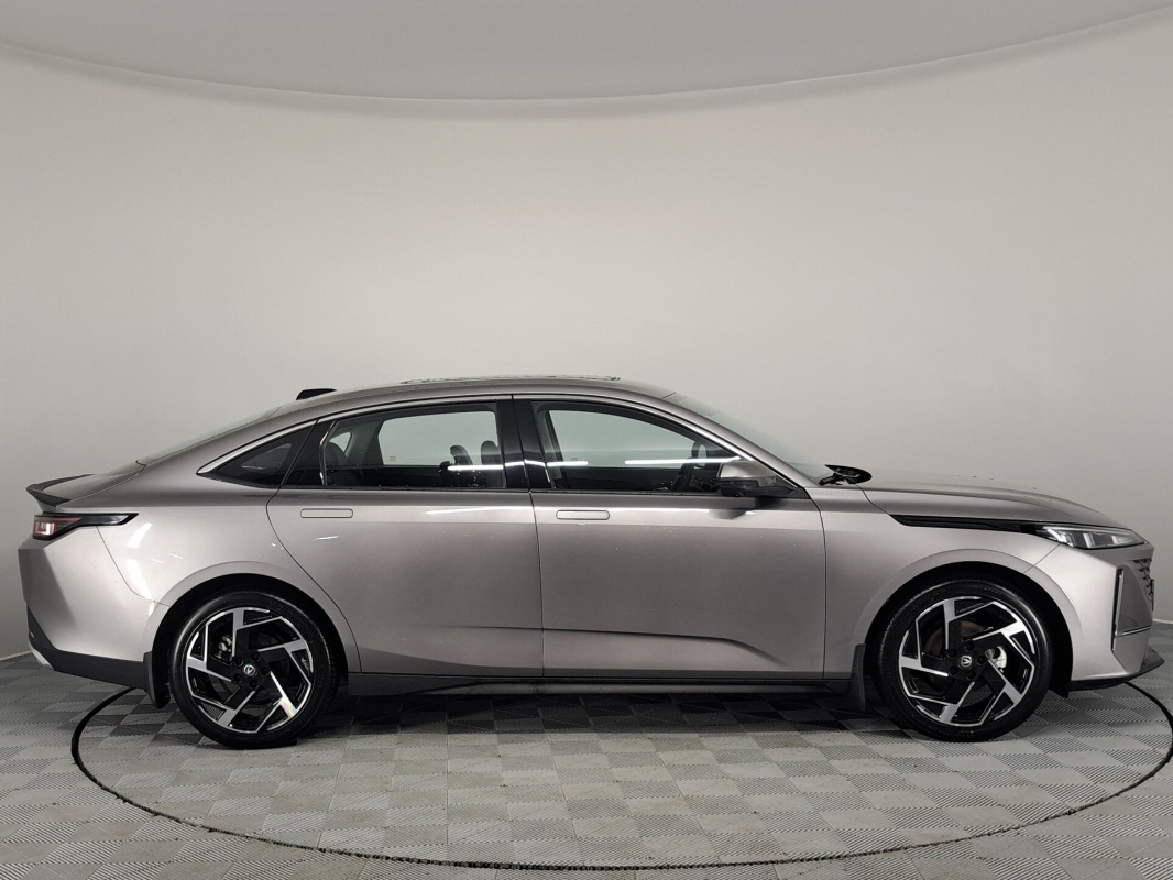 Changan Lamore