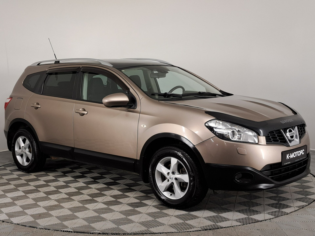 Nissan Qashqai+2