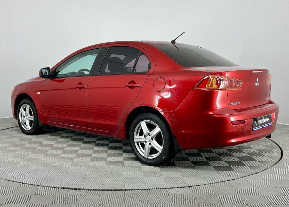 Mitsubishi Lancer