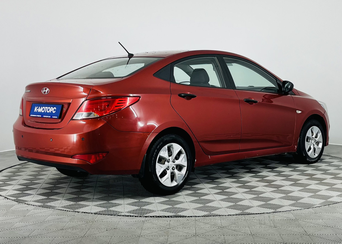 Hyundai Solaris