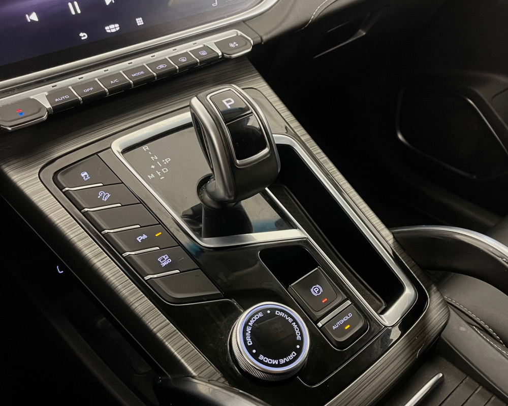Geely Atlas Pro