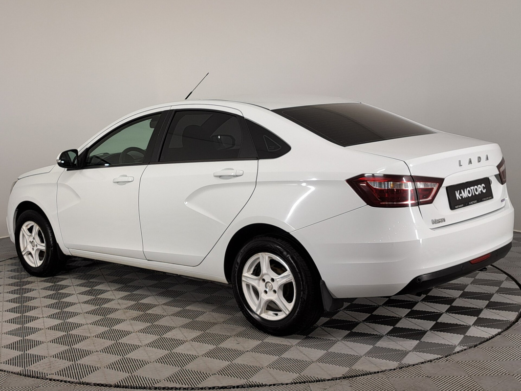 Lada (ВАЗ) Vesta
