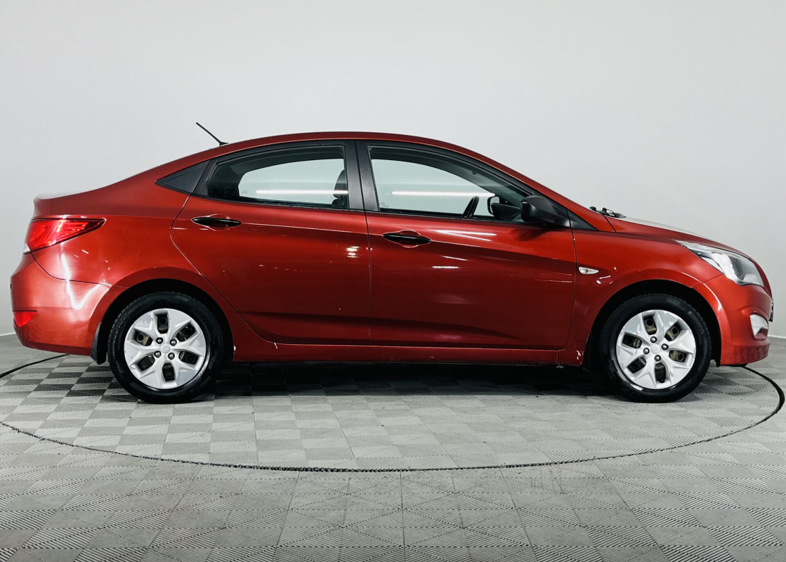 Hyundai Solaris