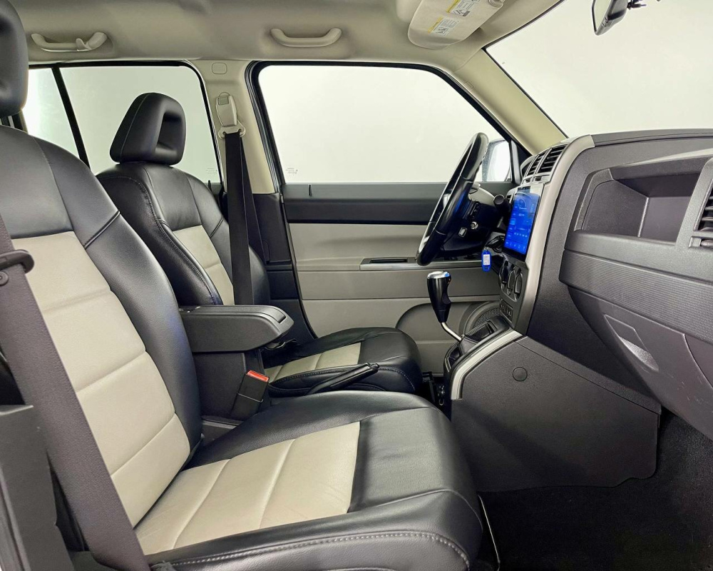 Jeep Liberty (Patriot)