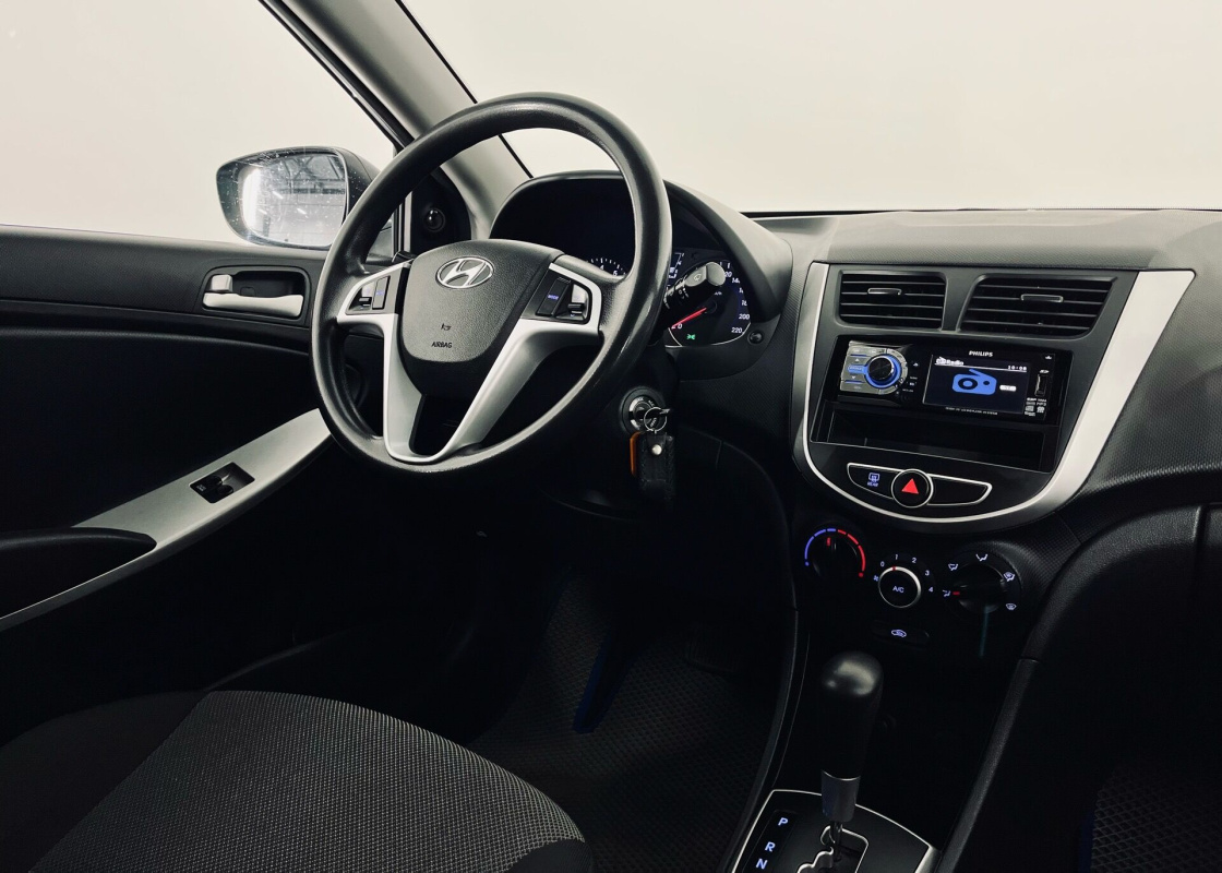 Hyundai Solaris
